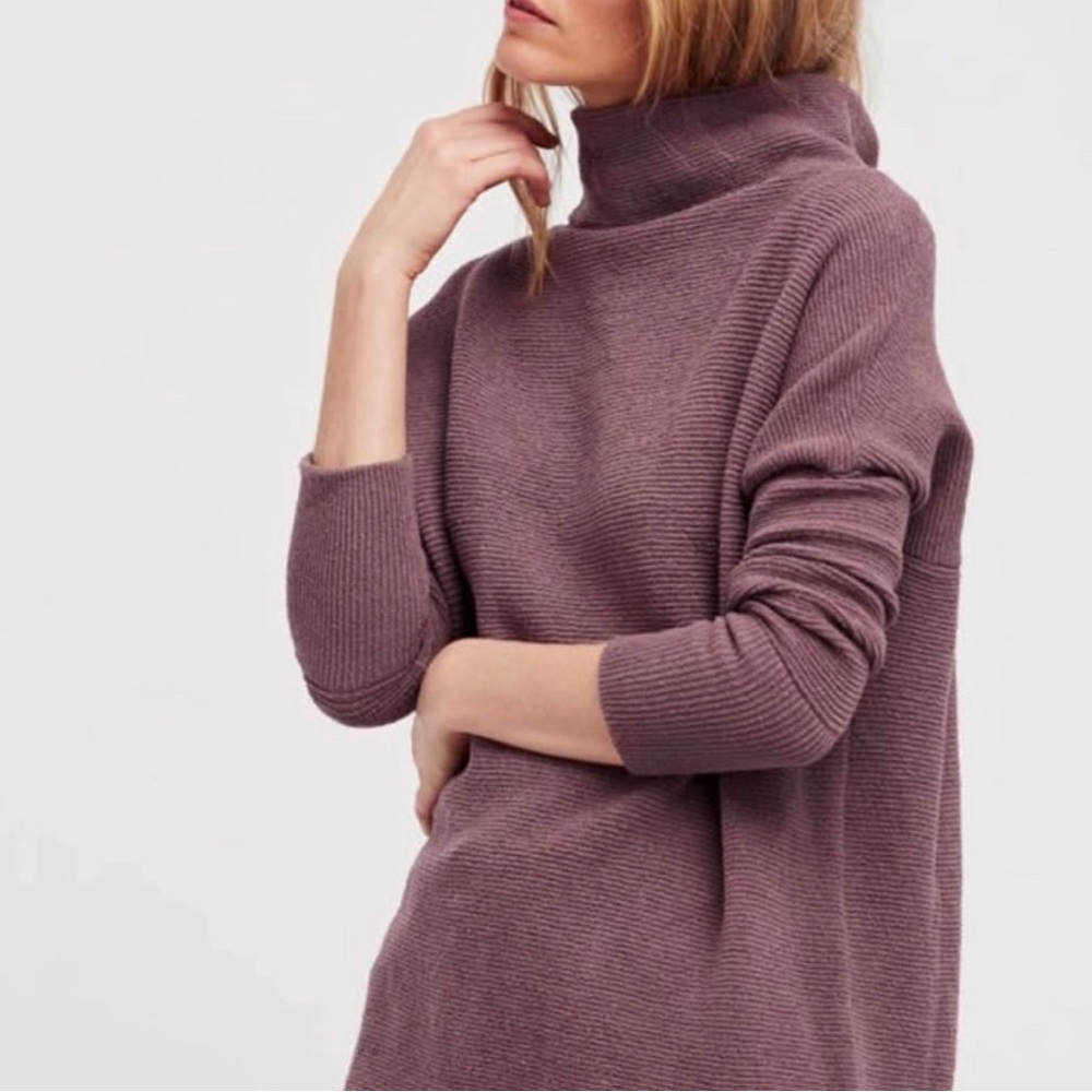 Free People Mauve Ribbed Turtleneck Sweater